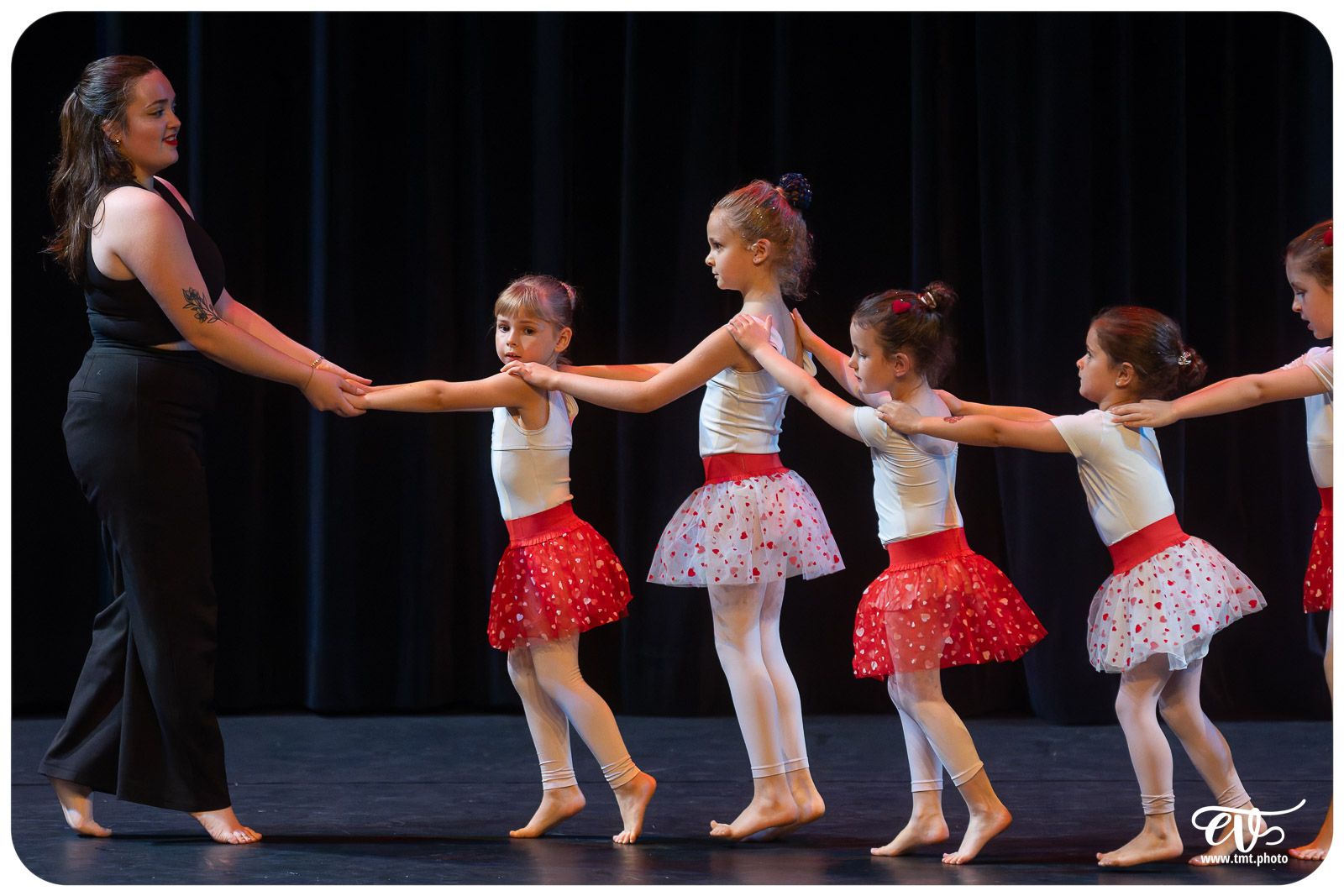 ECOLE DE DANSE CÉCILE ADAMOW